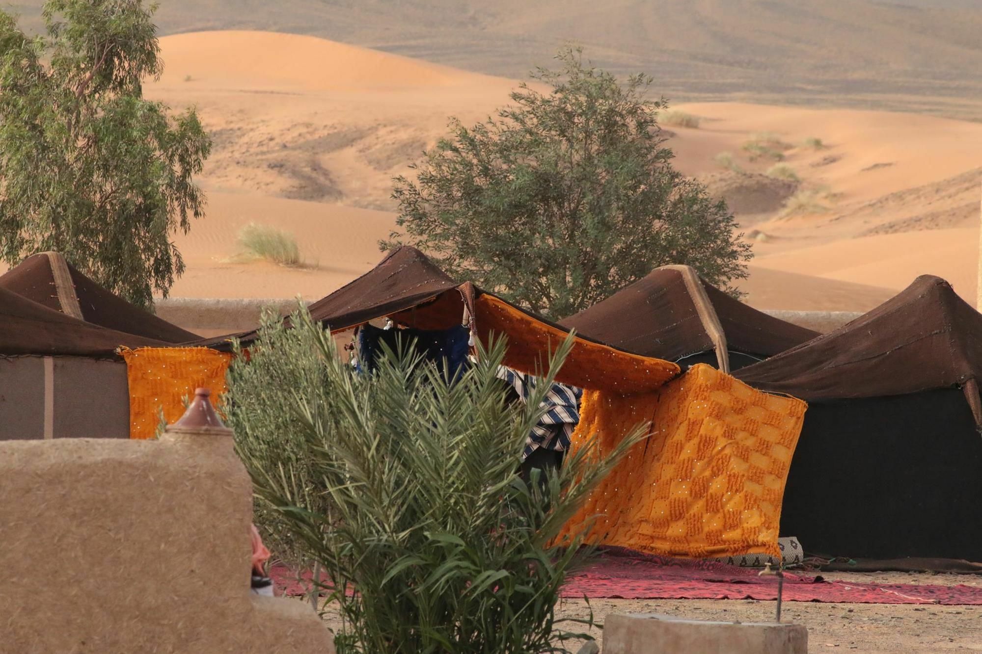 Bivouac Erg Znaigui Hotel Merzouga Exterior foto