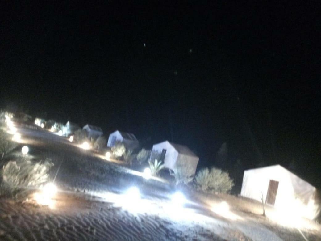 Bivouac Erg Znaigui Hotel Merzouga Exterior foto