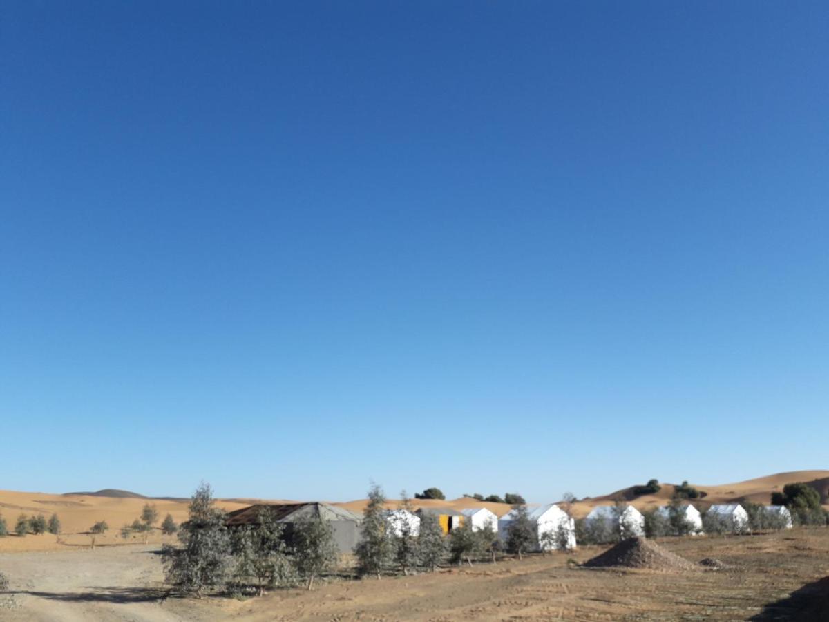 Bivouac Erg Znaigui Hotel Merzouga Exterior foto